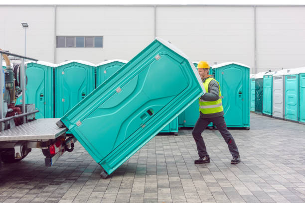 Types of Portable Toilets We Offer in Ellsworth, KS