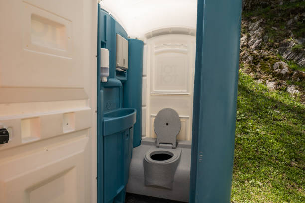 Best Portable Toilet Waste Disposal  in Ellsworth, KS